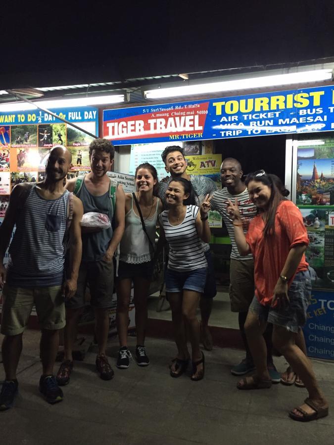 Tiger House Hostel (Adults Only) Chiang Mai Exterior photo