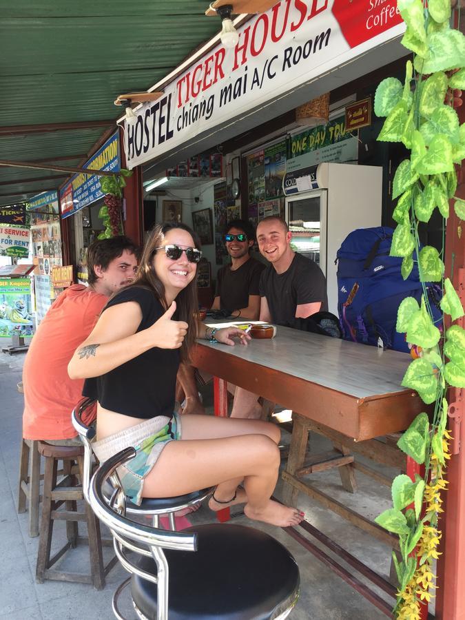 Tiger House Hostel (Adults Only) Chiang Mai Exterior photo