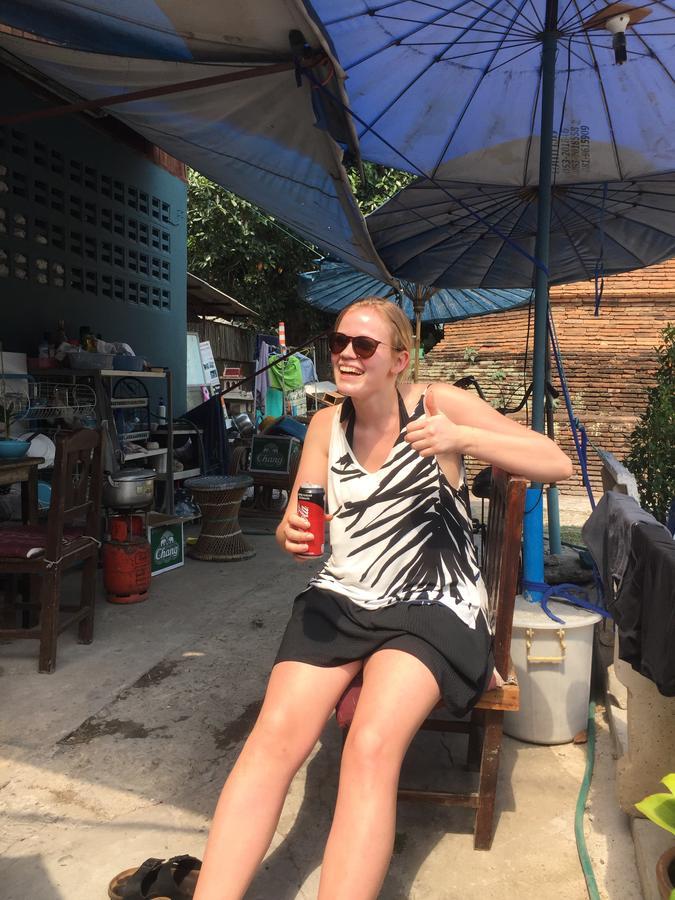 Tiger House Hostel (Adults Only) Chiang Mai Exterior photo